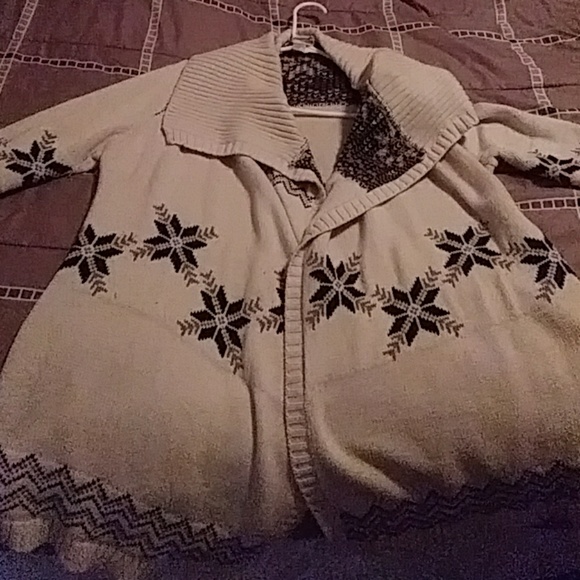 Forever21 - heavy sweater, snowflake print - Picture 1 of 1